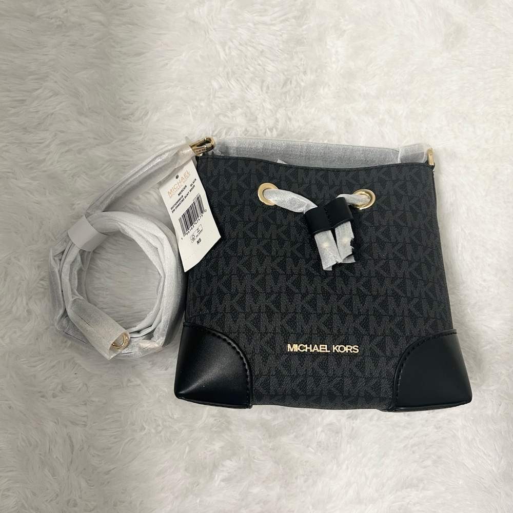 Michael Kors Mercer Small Logo Bucket Bag